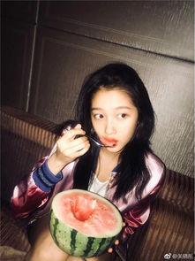 娱乐吃瓜酱丑照,颜值与才华的较量